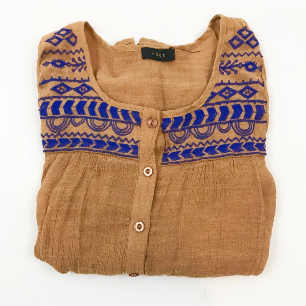 Edge Tan Embroidered Gauzy Blouse M